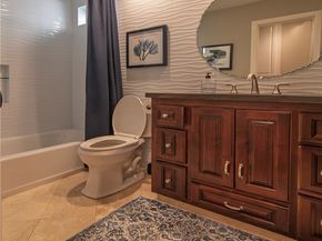 22076 Tobarra, Mission Viejo CA 92692