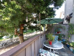 2053 Meadow View, Costa Mesa CA 92627