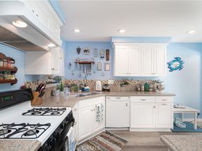 2053 Meadow View, Costa Mesa CA 92627