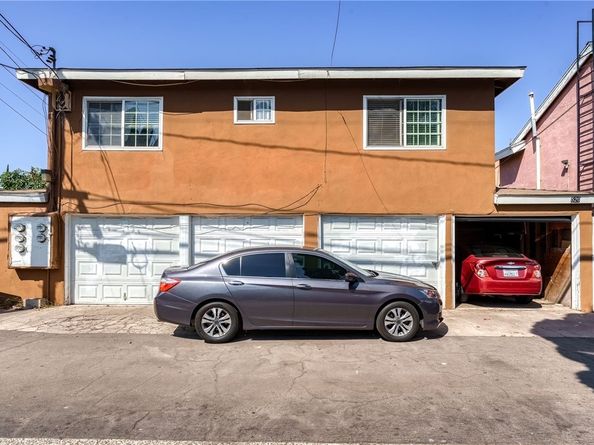 520 N Olive, Anaheim CA 92805