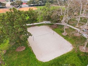 24 Calle Estero, Rancho Santa Margarita CA 92688