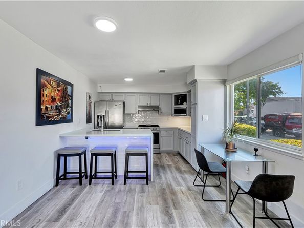 4612 Via Vista Circle 5, Huntington Beach CA 92649