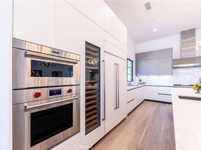 20171 Bayview Avenue, Newport Beach CA 92660