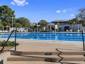 251 Follyhatch, Irvine CA 92618