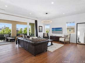 251 Follyhatch, Irvine CA 92618