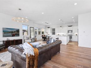 251 Follyhatch, Irvine CA 92618