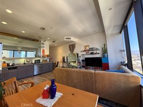 1100 Wilshire Blvd 2010, Los Angeles CA 90017