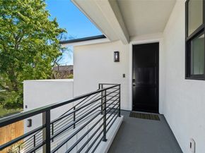 175 Costa Mesa, Costa Mesa CA 92627