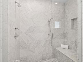 175 Costa Mesa, Costa Mesa CA 92627