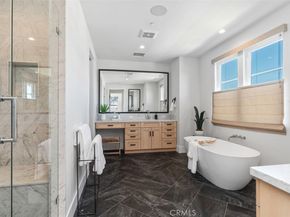 175 Costa Mesa, Costa Mesa CA 92627