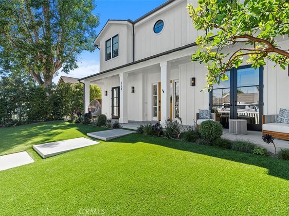 175 Costa Mesa, Costa Mesa CA 92627