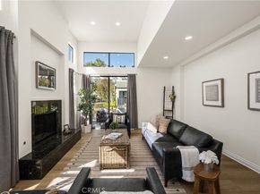 19 Waterway 9, Irvine CA 92614