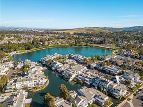 19 Waterway 9, Irvine CA 92614