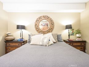 2233 Martin 216, Irvine CA 92612