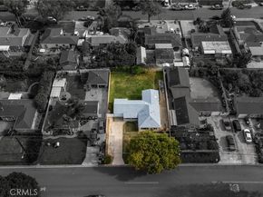 1940 Monrovia, Costa Mesa CA 92627