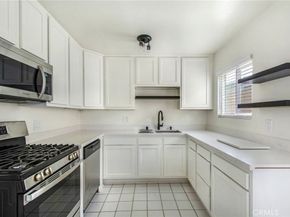 1940 Monrovia, Costa Mesa CA 92627