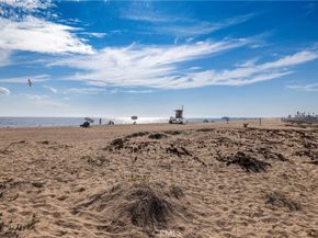 1516 E Ocean Front, Newport Beach CA 92661