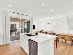74 Dudley, Irvine CA 92618