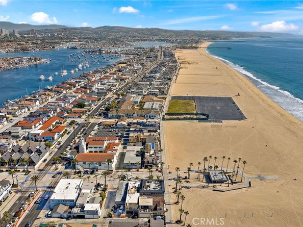 1504 W Oceanfront 5, Newport Beach CA 92663