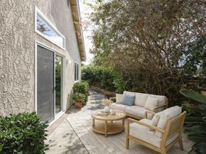 6871 Seaspray Ln, Carlsbad CA 92011