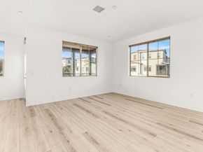 1609 Holly Leaf Way, Oceanside CA 92056