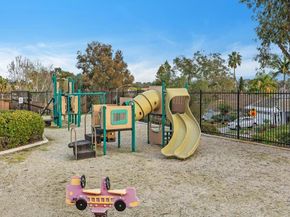 1634 Cottage Glen Court, Encinitas CA 92024