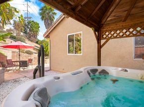 868 Panella, Oceanside CA 92057