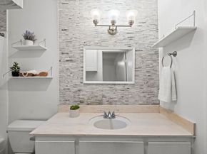 2658 Worden Street 223, San Diego CA 92110