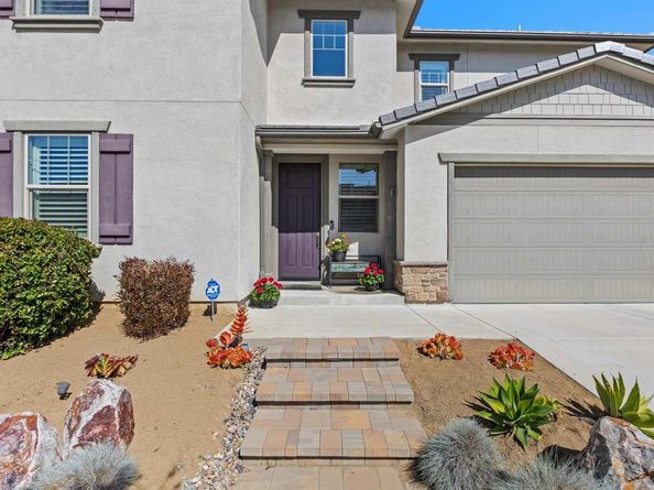 21711 Deer Grass Drive, Escondido CA 92029