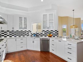 2475 Manchester Avenue, Cardiff By The Sea CA 92007