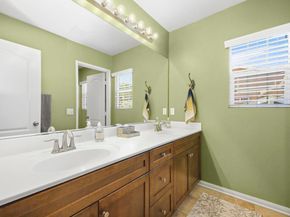 2952 Murcott Way, Escondido CA 92027