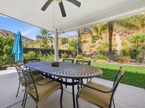 2952 Murcott Way, Escondido CA 92027