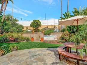 3354 Seacrest Drive, Carlsbad CA 92008