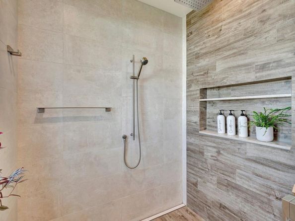 3354 Seacrest Drive, Carlsbad CA 92008