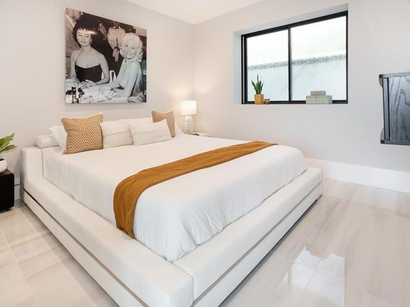 1095 Hoover Street, Carlsbad CA 92008