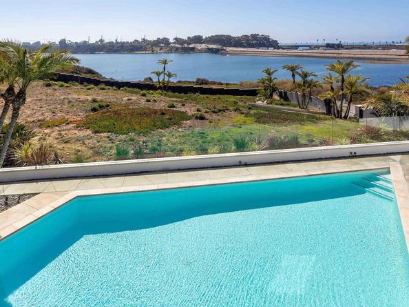 1095 Hoover Street, Carlsbad CA 92008