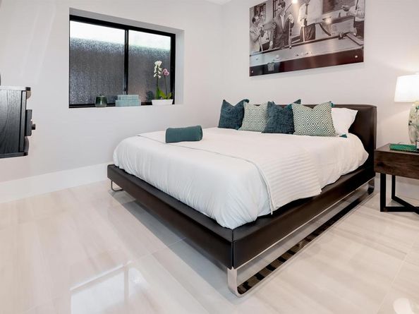 1095 Hoover Street, Carlsbad CA 92008