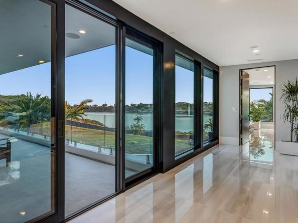 1095 Hoover Street, Carlsbad CA 92008