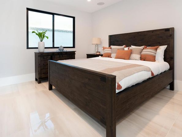 1095 Hoover Street, Carlsbad CA 92008