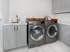 1095 Hoover Street, Carlsbad CA 92008