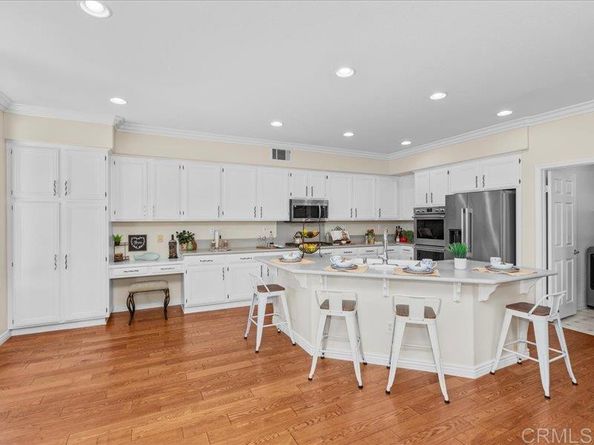 2381 Avenida Helecho, Carlsbad CA 92009