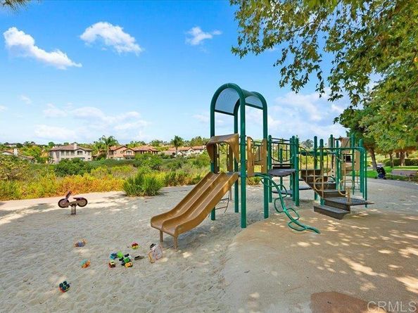 2381 Avenida Helecho, Carlsbad CA 92009