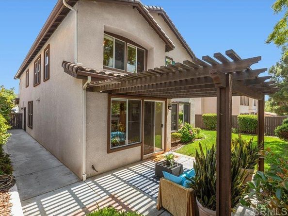 2381 Avenida Helecho, Carlsbad CA 92009