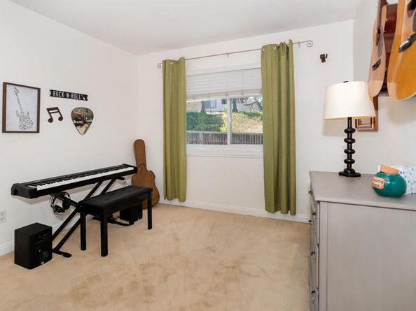 12567 Pomerado Ct, San Diego CA 92128