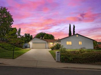 645 Rainbow Place