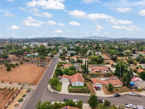 645 Rainbow Place, Escondido CA 92027
