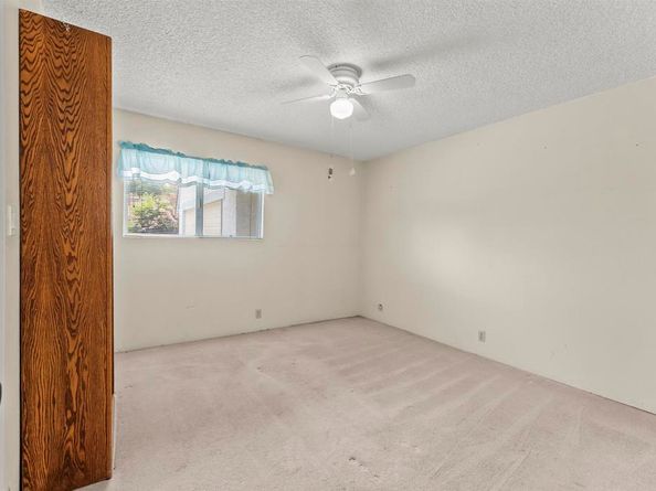 645 Rainbow Place, Escondido CA 92027