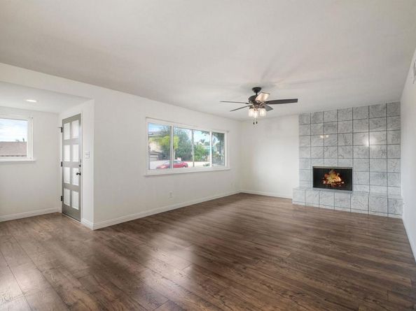 4960 Sparks Avenue, San Diego CA 92110