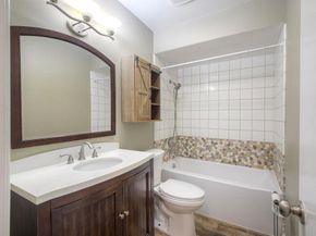 4960 Sparks Avenue, San Diego CA 92110