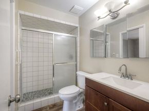 4960 Sparks Avenue, San Diego CA 92110